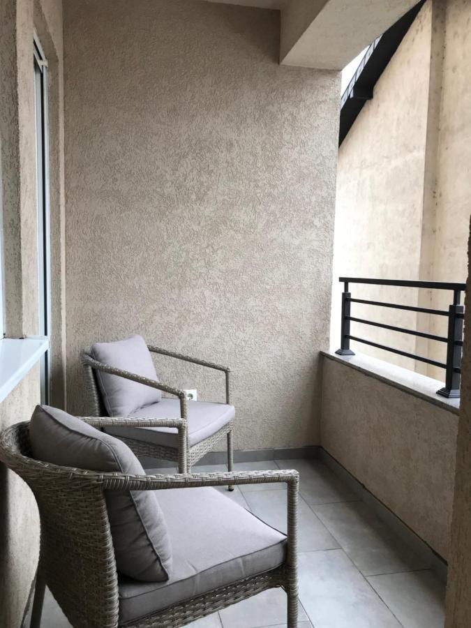 Green Apartment Novi Pazar Buitenkant foto