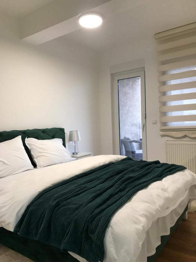 Green Apartment Novi Pazar Buitenkant foto